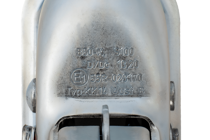 Attelage à boule KNOTT KK14-B pour remorque de 1400kg avec timon tubulaire de 45mm