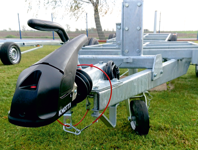 Attelage à boule KNOTT KS30 avec stabilisateur pour remorque de 3000kg avec timon tubulaire de 35-50mm