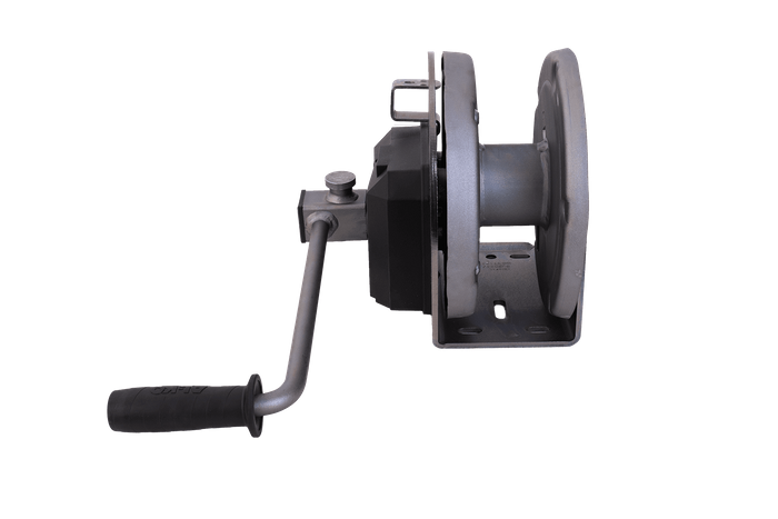 Treuil manuel pour remorque dépanneuse AL-KO 1150 kg avec frein et déroulement automatique