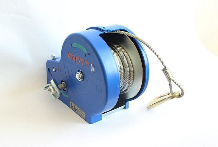 Treuil 1135 kg Knott à câble, boîtier bleu