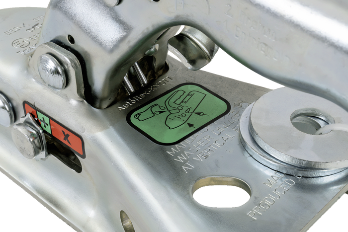 Attelage à boule KNOTT 6E0176.001 pour remorque de 750 kg avec timon en V