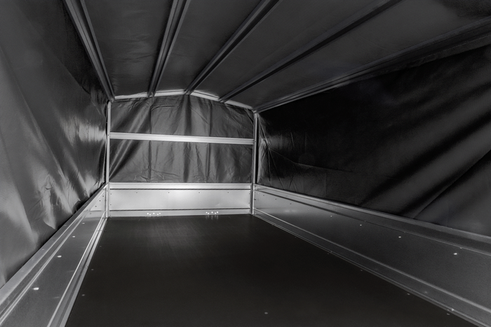 REMORQUE DOUBLE ESSIEUX UNITRAILER 264/2 KIPP AVEC ROUE JOCKEY, ARCEAU ET bâche GRISE